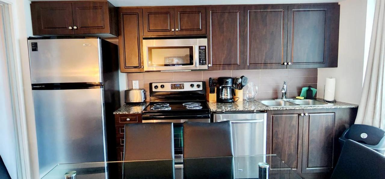Lakefront Living Downtown Toronto - Free Parking, Gym, Indoor Pool Dış mekan fotoğraf