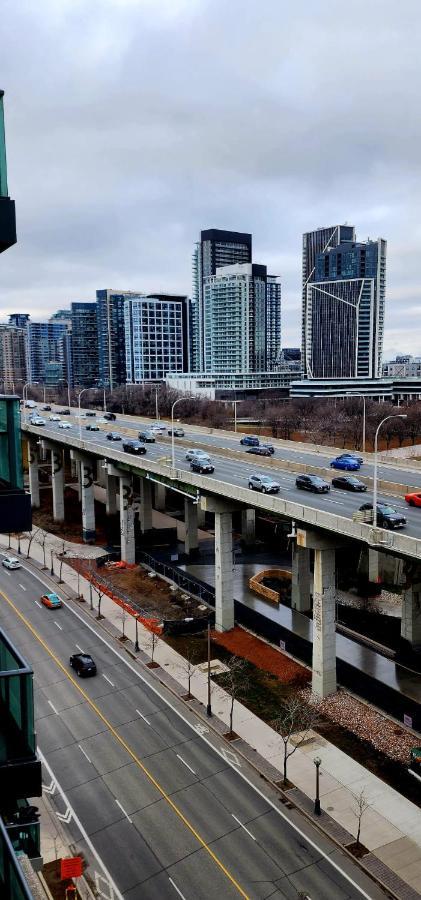 Lakefront Living Downtown Toronto - Free Parking, Gym, Indoor Pool Dış mekan fotoğraf