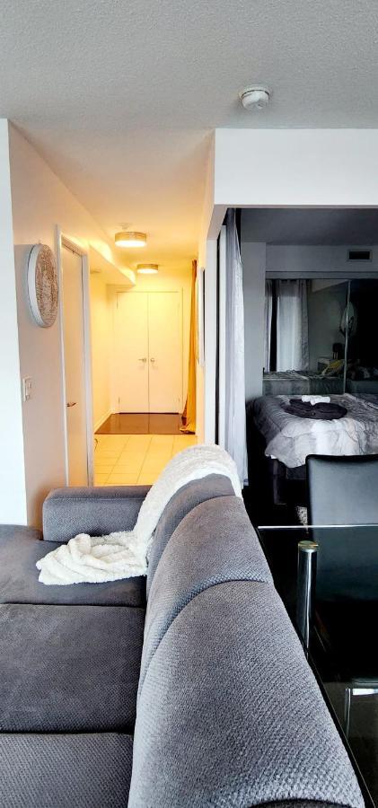 Lakefront Living Downtown Toronto - Free Parking, Gym, Indoor Pool Dış mekan fotoğraf